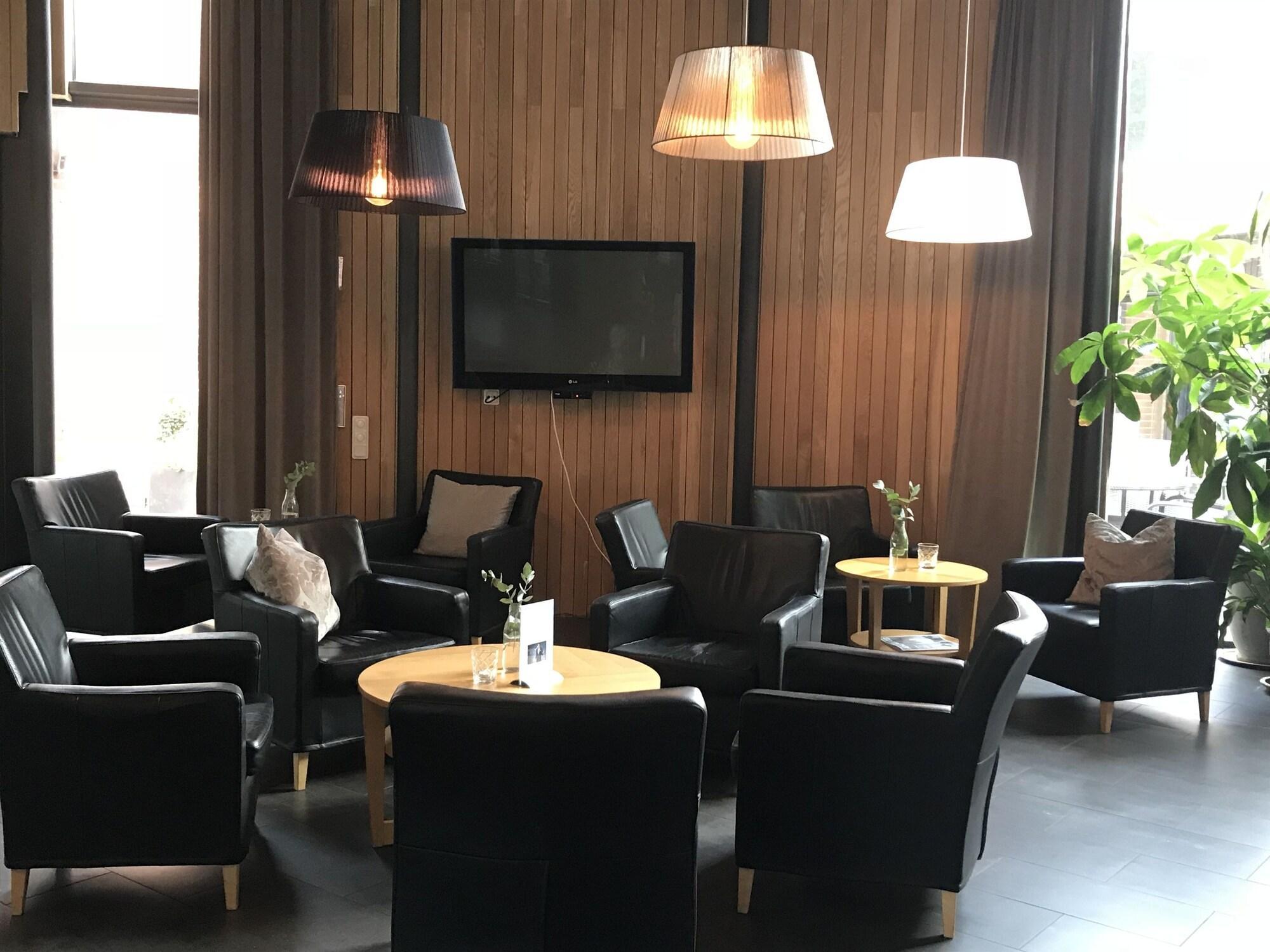 Best Western Valhall Park Hotell Енгельгольм Екстер'єр фото